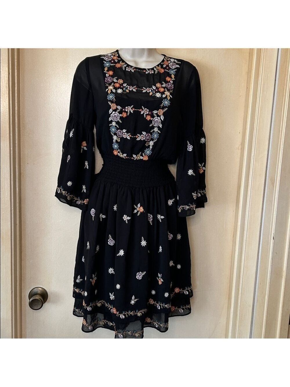 MAEVE Anthropologie Anfisa Embroidered Tunic Dress Size 4